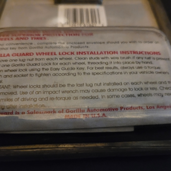 GORILLA GUARD WHEEL LOCKS - Picture 3 of 14